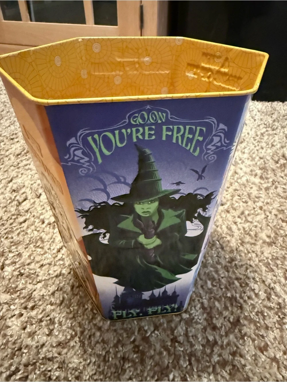 The Yellow Brick Road Decorative popcorn bin - UNUSED
